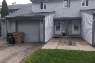 2104 Pike Dr, Madison, WI 53713 - Photo 5