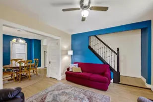 54 S Bryan St, Madison, WI 53714 - Photo 9