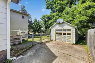 54 S Bryan St, Madison, WI 53714 - Photo 35