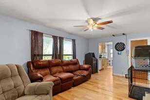 613 Memphis Ave, Madison, WI 53714 - Photo 3