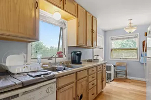 613 Memphis Ave, Madison, WI 53714 - Photo 7
