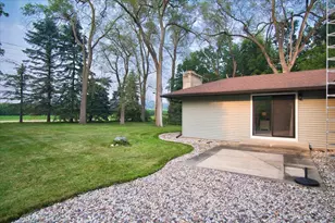 214 Breezy Point Dr, Pardeeville, WI 53954 - Photo 33