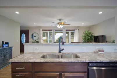 214 Breezy Point Drive, Pardeeville, WI 53954 - Photo 11
