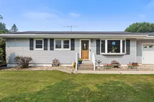 N7619 Carimaunee Dr, Portage, WI 53901 - Photo 3