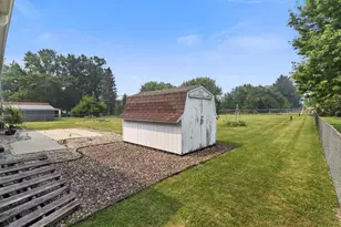 N7619 Carimaunee Dr, Portage, WI 53901 - Photo 37