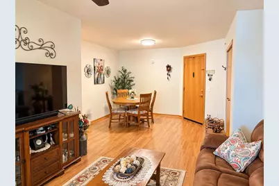 102 Prairie Heights Drive #306, Verona, WI 53593 - Photo 5
