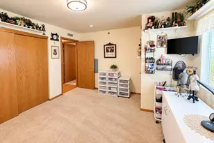 102 Prairie Heights Dr, Verona, WI 53593 - Photo 11