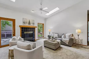 310 N High Point Rd, Madison, WI 53717 - Photo 7