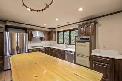 W9236 Highway 18, Cambridge, WI 53523 - Photo 15