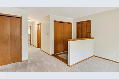 818 S Gammon Road, Madison, WI 53711 - Photo 3
