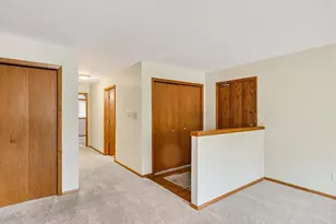 818 S Gammon Rd, Madison, WI 53711 - Photo 3