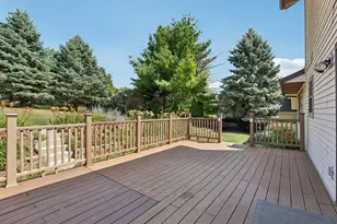 903 N Division St, Waunakee, WI 53597 - Photo 41
