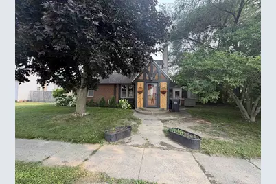 105 E Chestnut Street, Pardeeville, WI 53954 - Photo 3