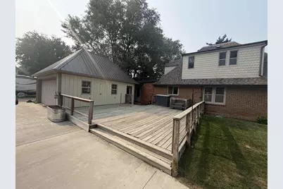 105 E Chestnut Street, Pardeeville, WI 53954 - Photo 5