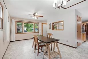 2209 Prairie Rd, Madison, WI 53711 - Photo 17