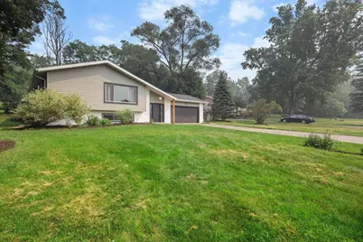W8372 Crawford Road, Portage, WI 53901 - Photo 3