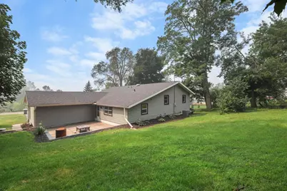 W8372 Crawford Road, Portage, WI 53901 - Photo 7