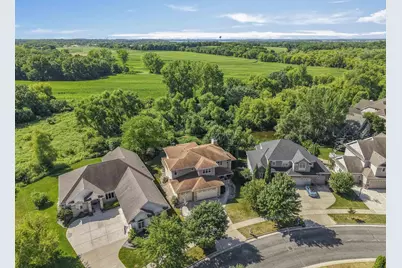 1314 Hanover Court, Waunakee, WI 53597 - Photo 3