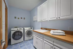 1314 Hanover Ct, Waunakee, WI 53597 - Photo 25