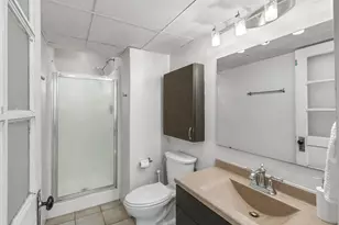 123 N Blount St, Madison, WI 53703 - Photo 17