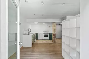 123 N Blount St, Madison, WI 53703 - Photo 11