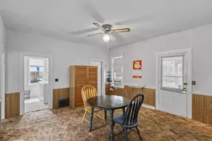 429 W Carroll St, Portage, WI 53901 - Photo 3