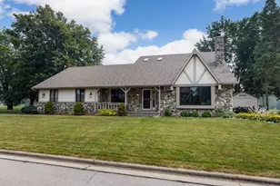 700 McMillen St, Fort Atkinson, WI 53538 - Photo 1