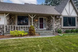 700 McMillen St, Fort Atkinson, WI 53538 - Photo 3