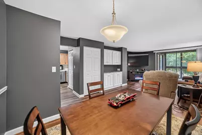 6100 W Stonehedge Drive #209, Greenfield, WI 53220 - Photo 11