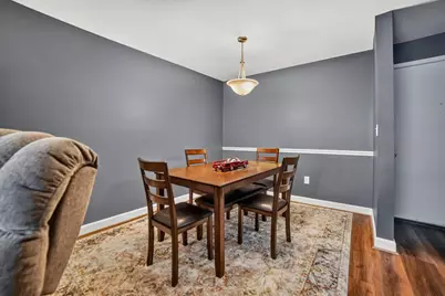 6100 W Stonehedge Drive #209, Greenfield, WI 53220 - Photo 9