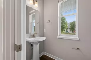 725 Quiet Pond Dr, Madison, WI 53593 - Photo 35