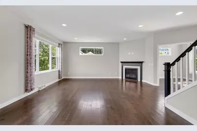 725 Quiet Pond Drive, Madison, WI 53593 - Photo 3