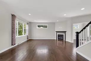 725 Quiet Pond Dr, Madison, WI 53593 - Photo 3
