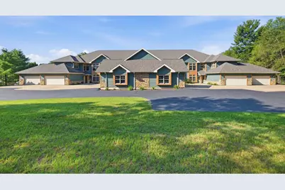 40 Illinois Avenue #8, Wisconsin Dells, WI 53965 - Photo 3