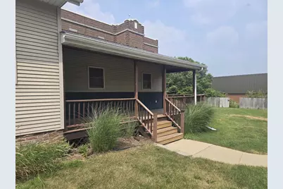 714 Ridge Street, Mineral Point, WI 53565 - Photo 3
