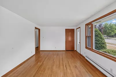 920 W Sunset Drive, Milton, WI 53563 - Photo 7