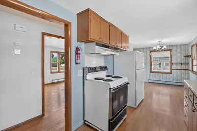 920 W Sunset Drive, Milton, WI 53563 - Photo 9