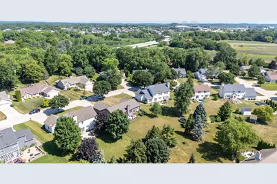 8819 W Whispering Oaks Court, Franklin, WI 53132 - Photo 51