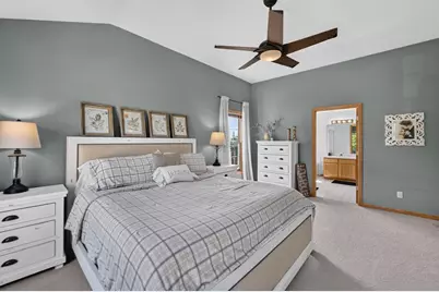 8819 W Whispering Oaks Court, Franklin, WI 53132 - Photo 25