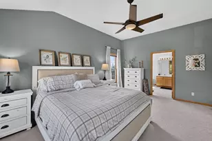 8819 W Whispering Oaks Ct, Franklin, WI 53132 - Photo 25