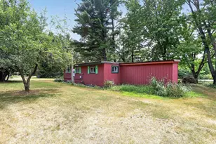 N4049 Golf Ln, Brodhead, WI 53520 - Photo 5