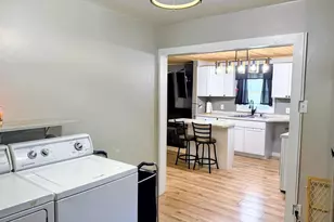619 N Michigan St, Prairie Du Chien, WI 53821 - Photo 5