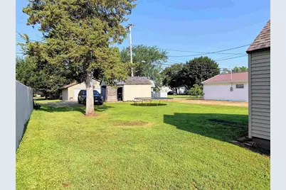 619 N Michigan Street, Prairie Du Chien, WI 53821 - Photo 3