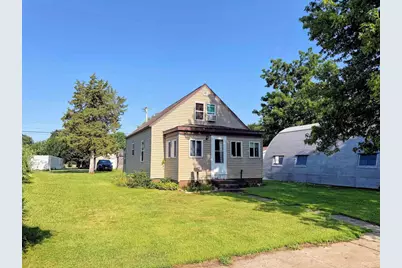 619 N Michigan Street, Prairie Du Chien, WI 53821 - Photo 1