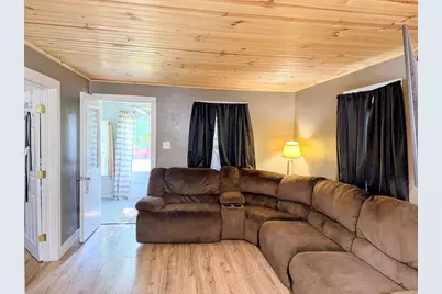 619 N Michigan Street, Prairie Du Chien, WI 53821 - Photo 11