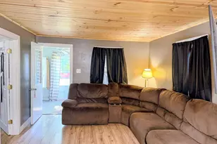 619 N Michigan St, Prairie Du Chien, WI 53821 - Photo 11