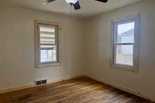 820 N Wacouta Ave, Prairie Du Chien, WI 53821 - Photo 11