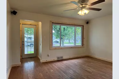 820 N Wacouta Avenue, Prairie Du Chien, WI 53821 - Photo 9