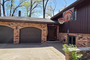 W793 Oak Shore Dr, Fall River, WI 53932 - Photo 9