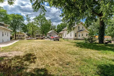 1234 E Porter Avenue, Beloit, WI 53511 - Photo 15